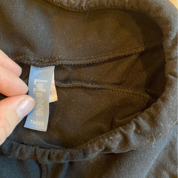 Lularoe tween leggings - Picture 4 of 4